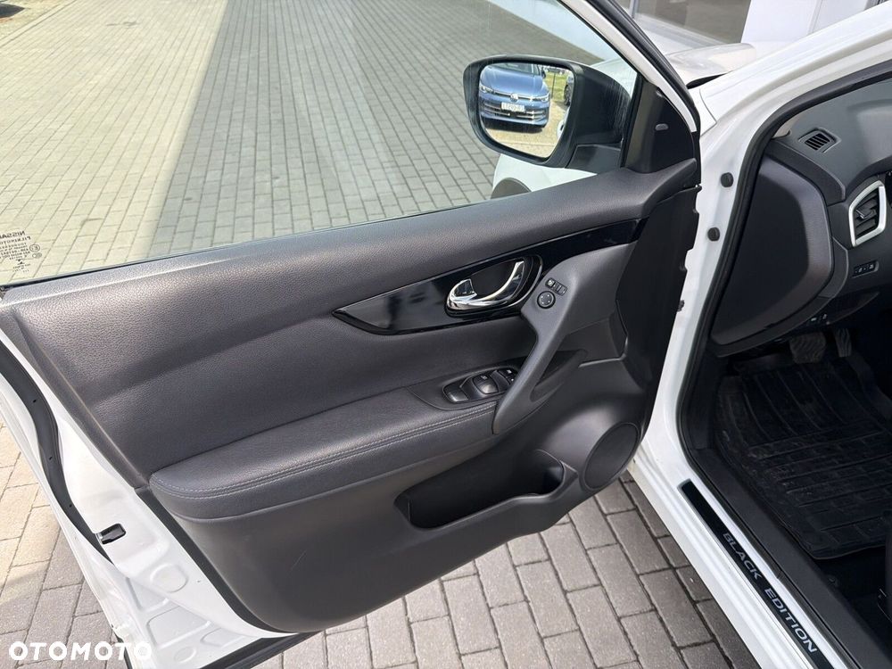 Nissan Qashqai - 11