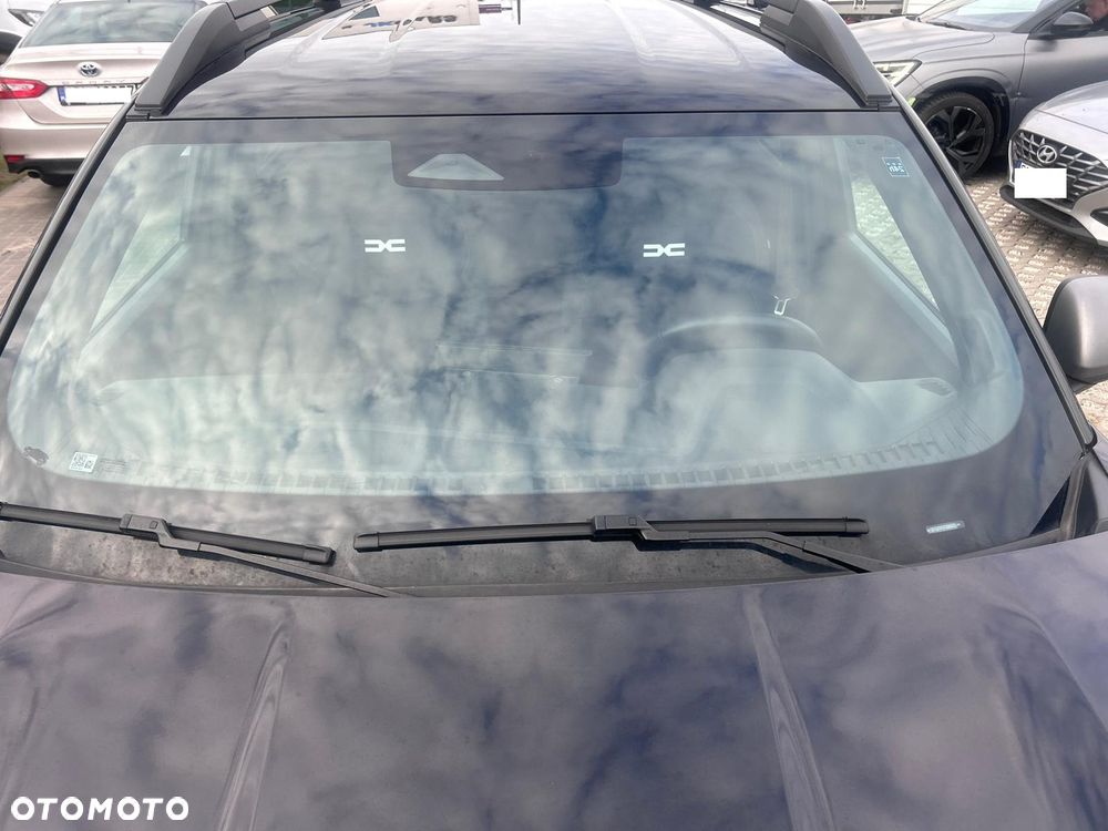 Dacia Duster 1.6 Full Hybrid 140 Journey MMT - 9