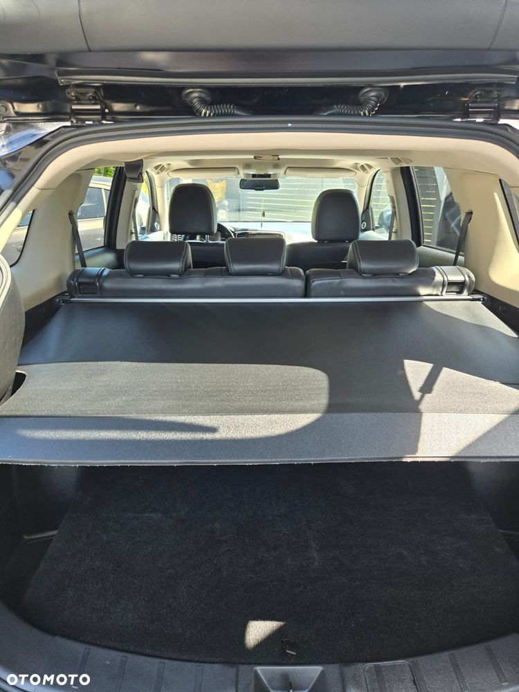 Mitsubishi Outlander Intense + - 4