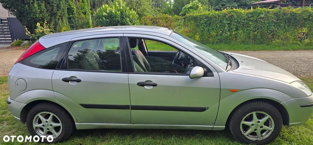Ford Focus - 4