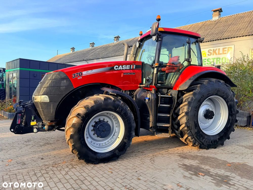 Case IH Magnum 370 CVX
