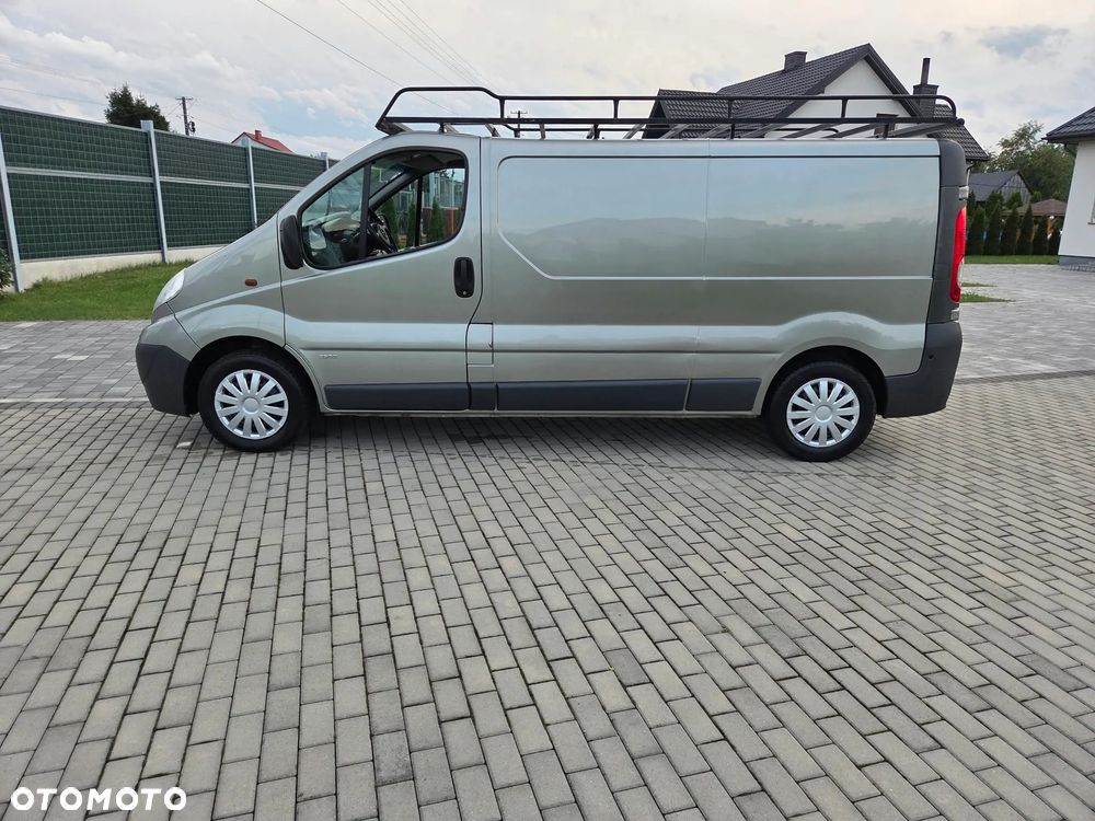 Opel VIVARO LONG KLIMA ORYGINAŁ PRZEBIEG SPRAWNY ZADBANY FULL OPCJA DOPOSAŻONY - 8