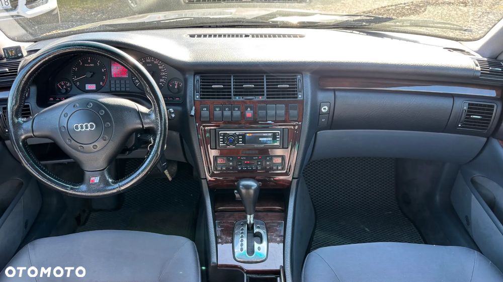 Audi A8 2.8 Tiptronic - 7