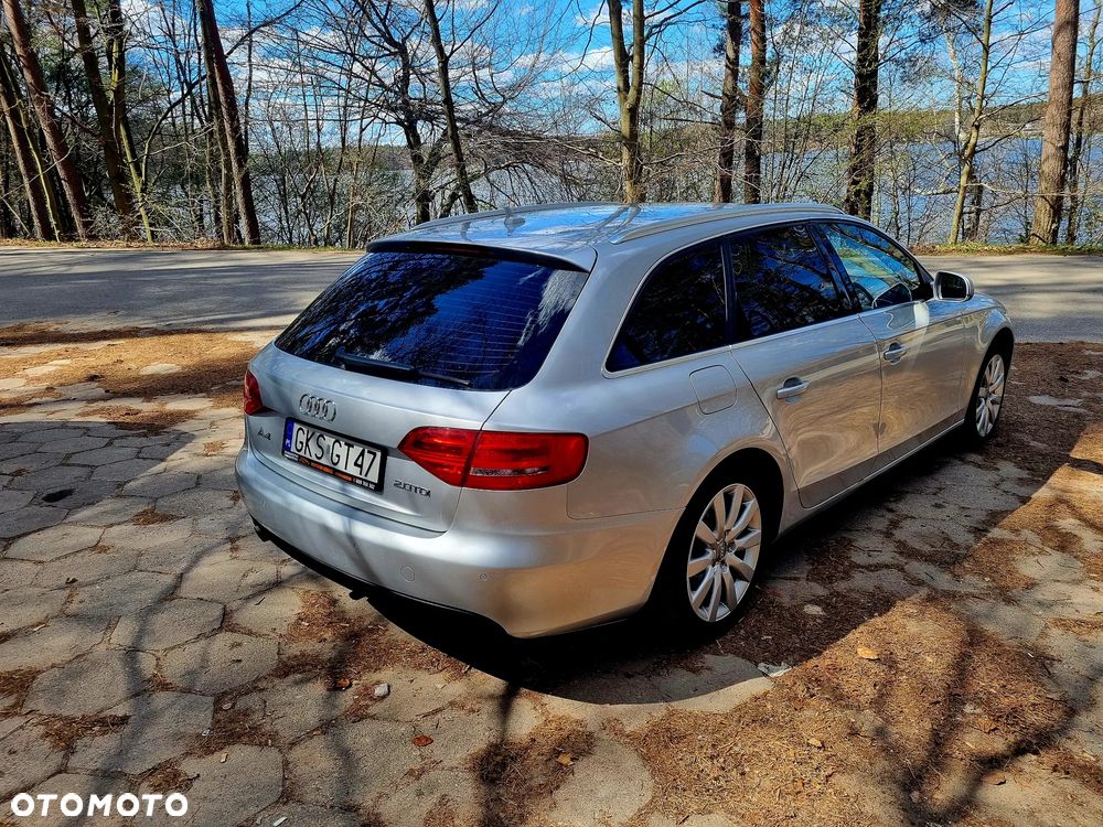 Audi A4 Avant 2.0 TDI DPF Ambiente - 5