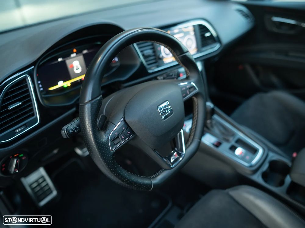 SEAT Leon 2.0 TSI Cupra DSG S/S - 21