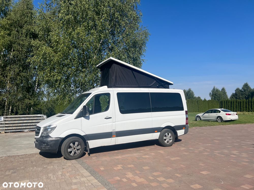 Mercedes-Benz Sprinter - 12