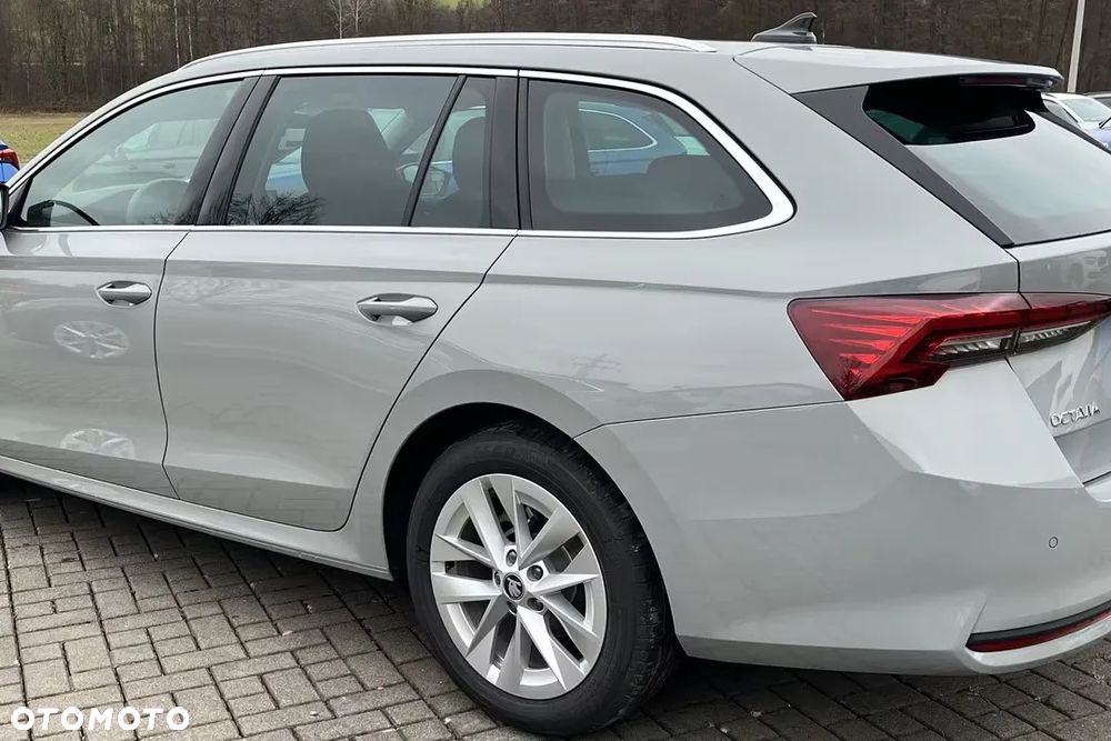 Skoda Octavia 1.5 TSI mHEV Drive Selection DSG - 8