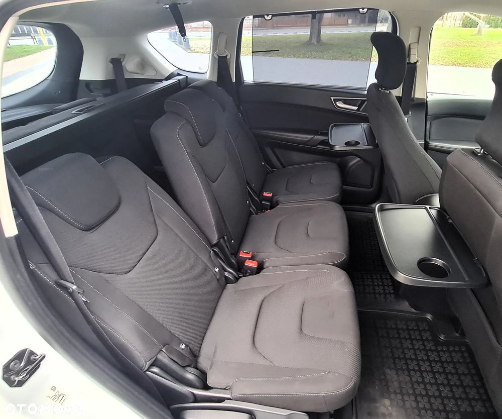 Ford S-Max 2.0 TDCi Bi-Turbo Titanium PowerShift - 37