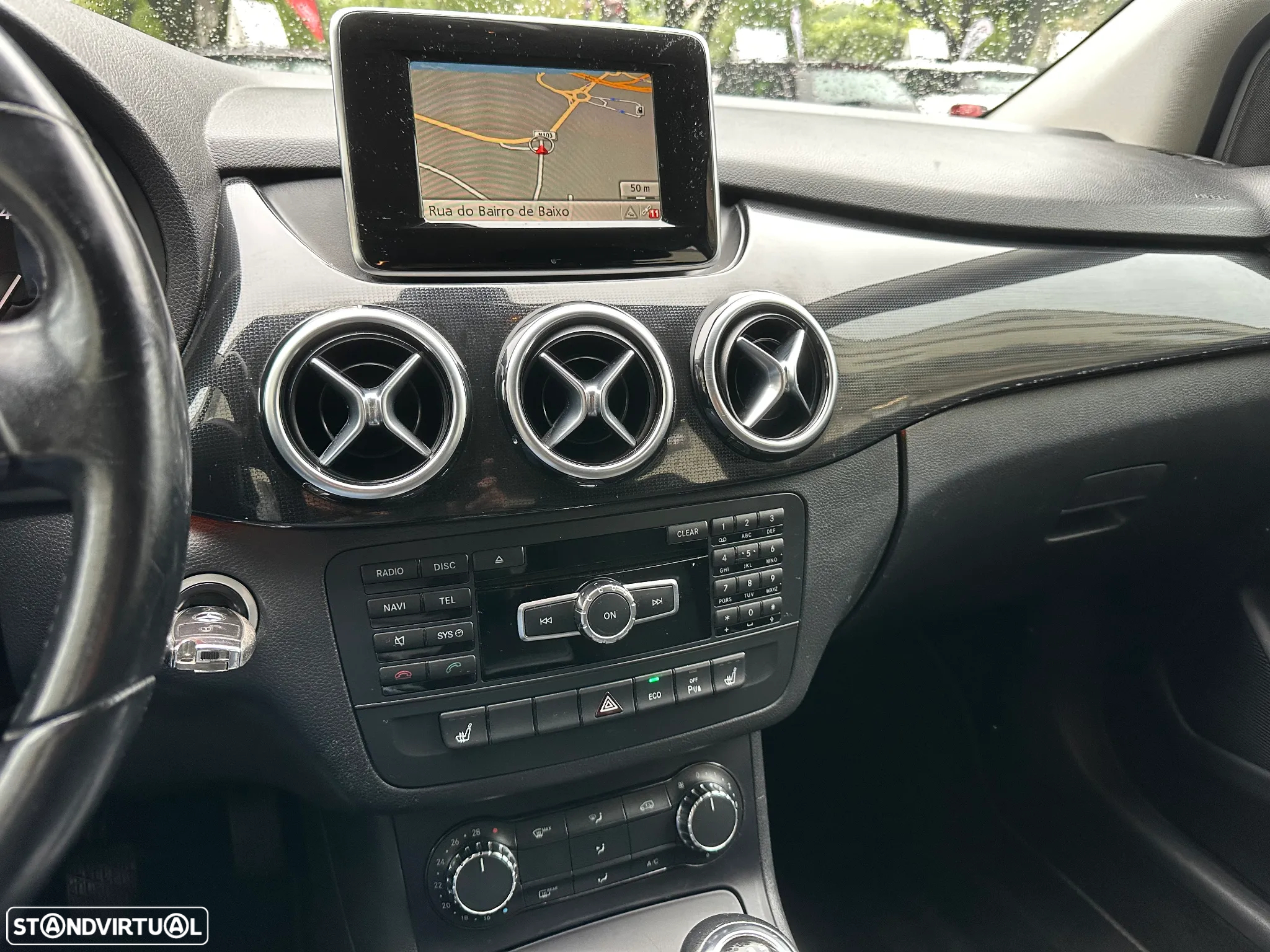 Mercedes-Benz B 180 CDI (BlueEFFICIENCY) - 16