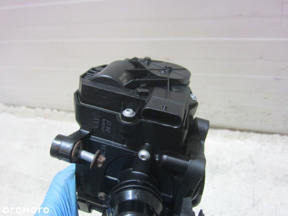 BMW X3 G01 B46 F30 F36 G20 TERMOSTAT OBUDOWA TERMOSTATU 11537644811 7644811 - 8