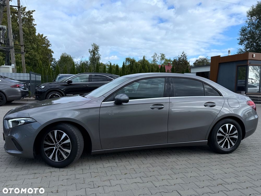 Mercedes-Benz A-Class 2022 photo 3