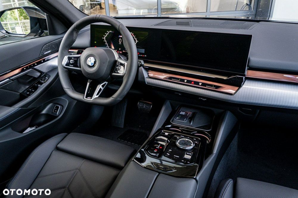 BMW Seria 5 - 25