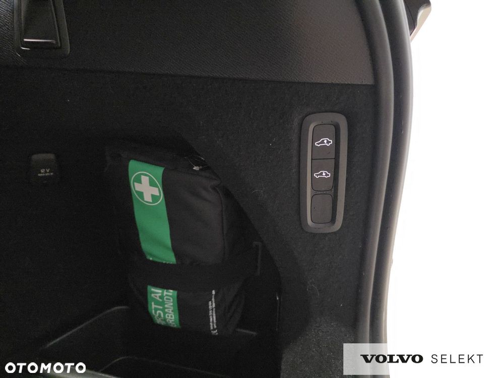 Volvo XC 90 - 34