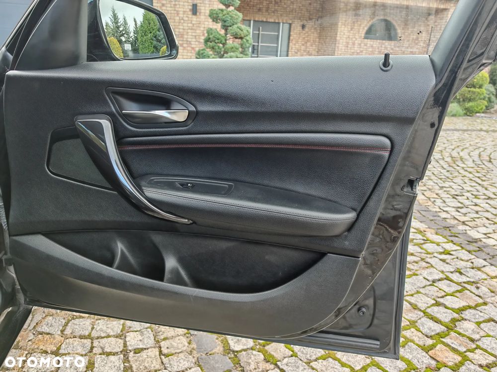 BMW Seria 1 118d Sport Line - 22