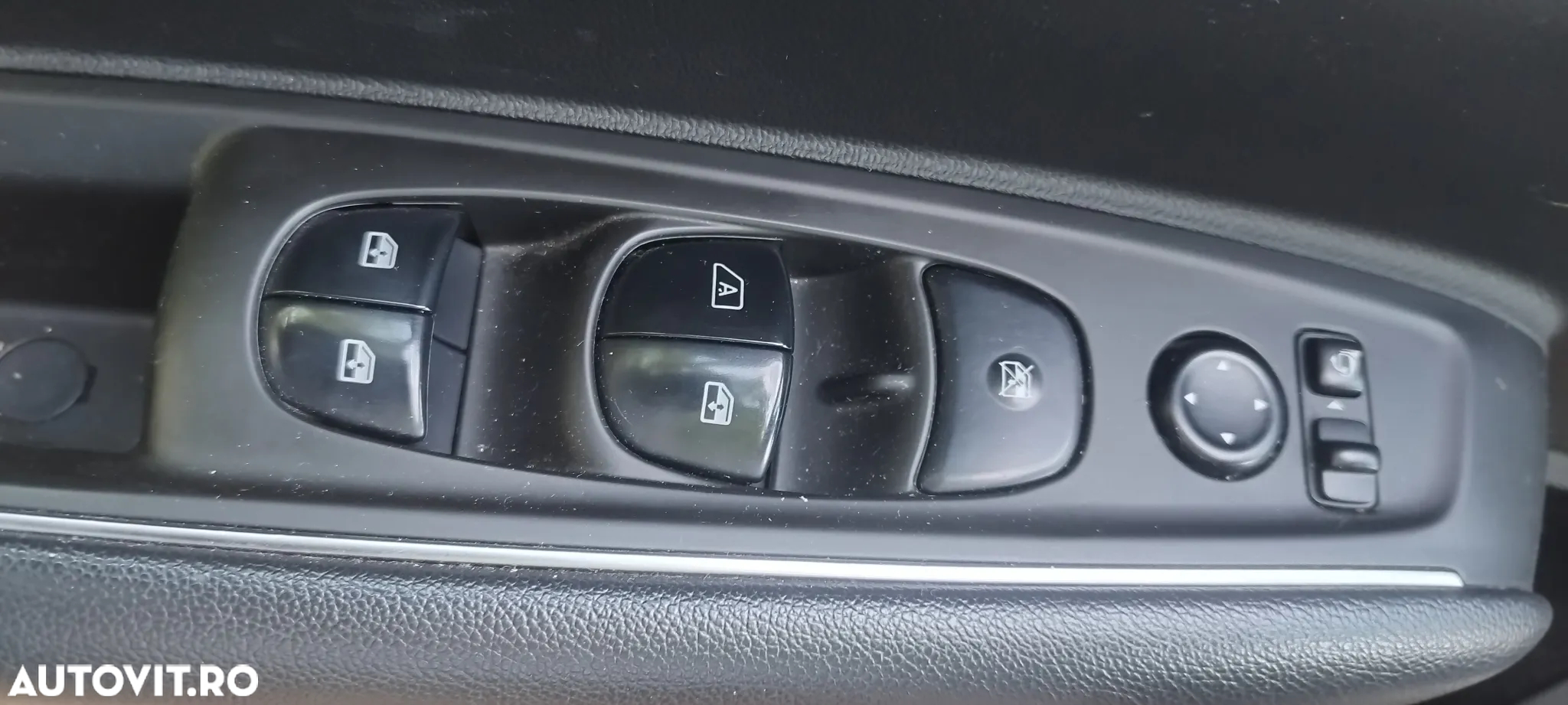 Renault Koleos ENERGY dCi 175 X-tronic 4WD INTENS - 4