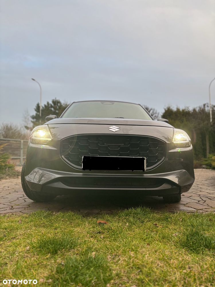 Suzuki Swift 1.2 Dualjet SHVS Elegance CVT - 32