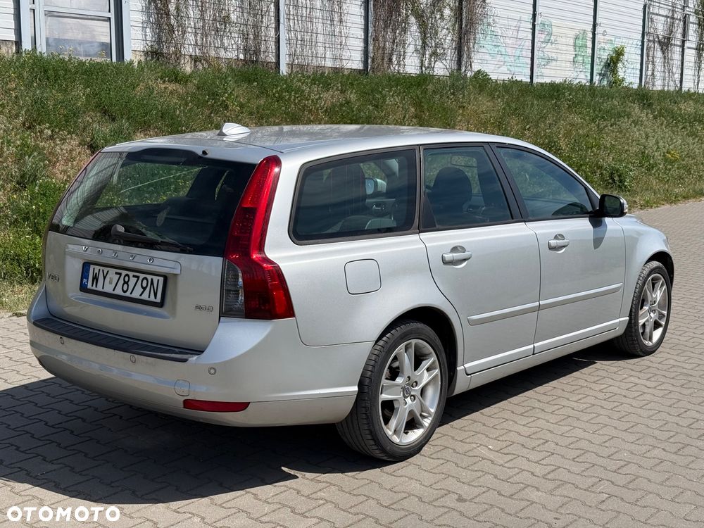 Volvo V50 - 2