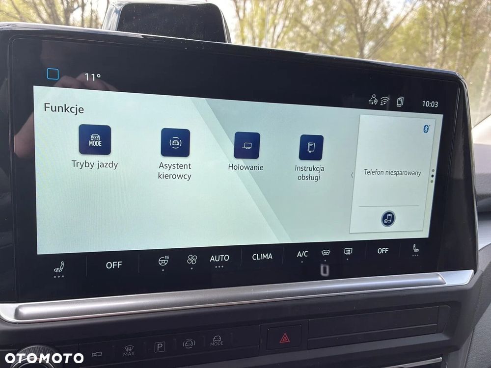 Volkswagen Caravelle - 30