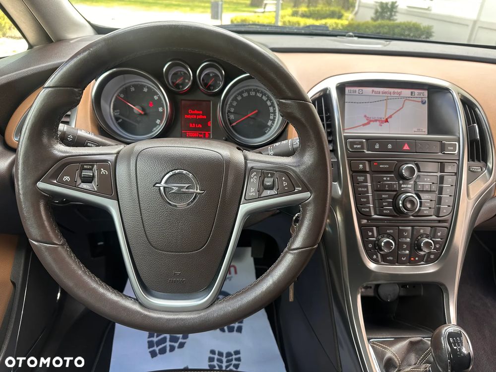 Opel Astra 2.0 CDTI Exklusiv - 31