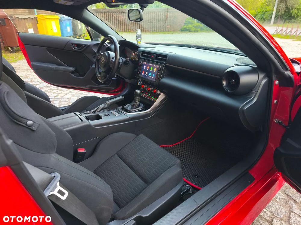 Toyota GR86 2.4 Dynamic - 9
