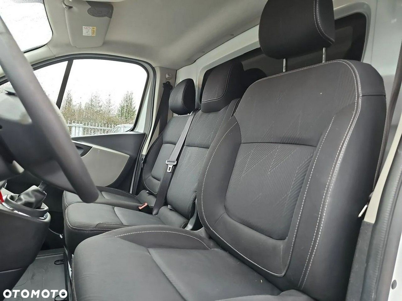 Renault TRAFIC - 12
