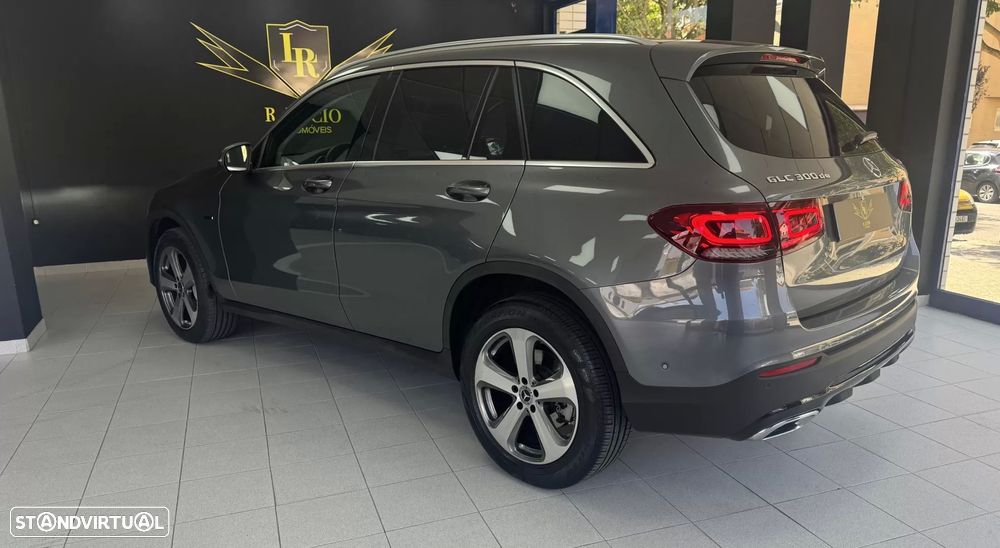 Mercedes-Benz GLC 300 de 4Matic - 11