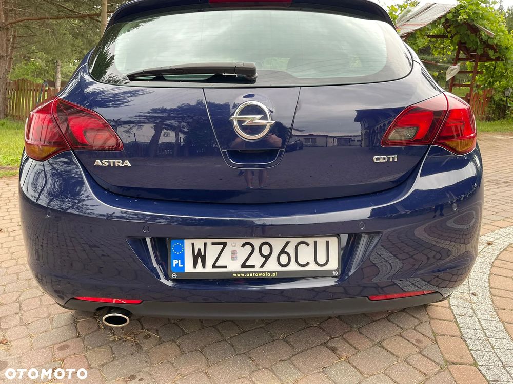 Opel Astra 2.0 CDTI Cosmo - 12