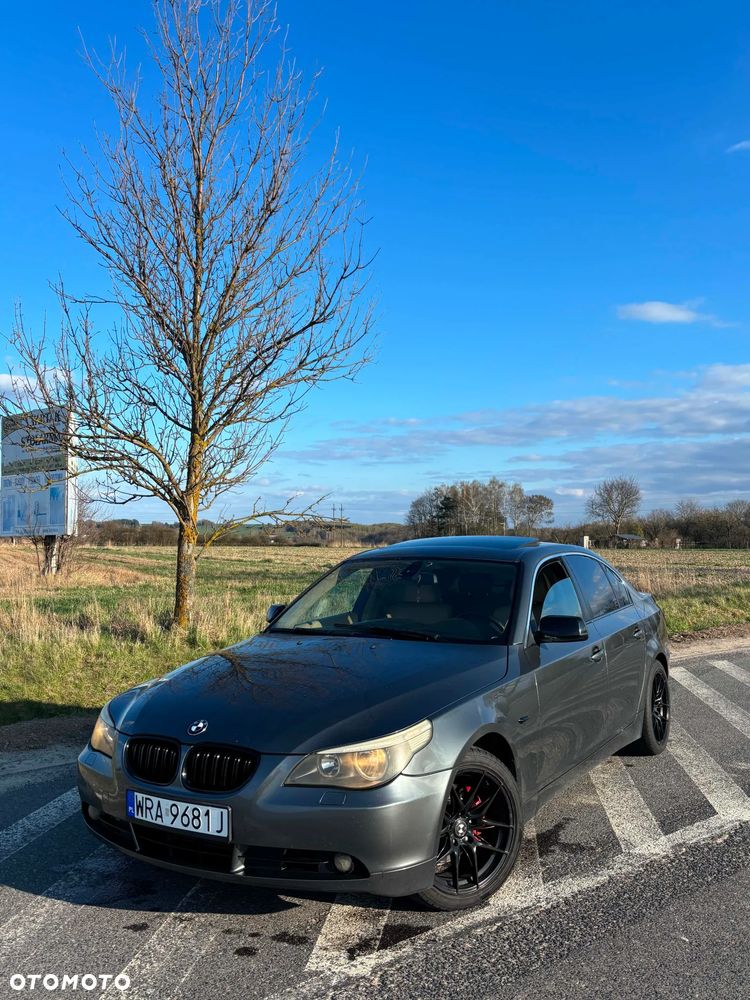 BMW Seria 5 525d - 1