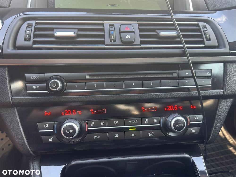 BMW Seria 5 520d - 17
