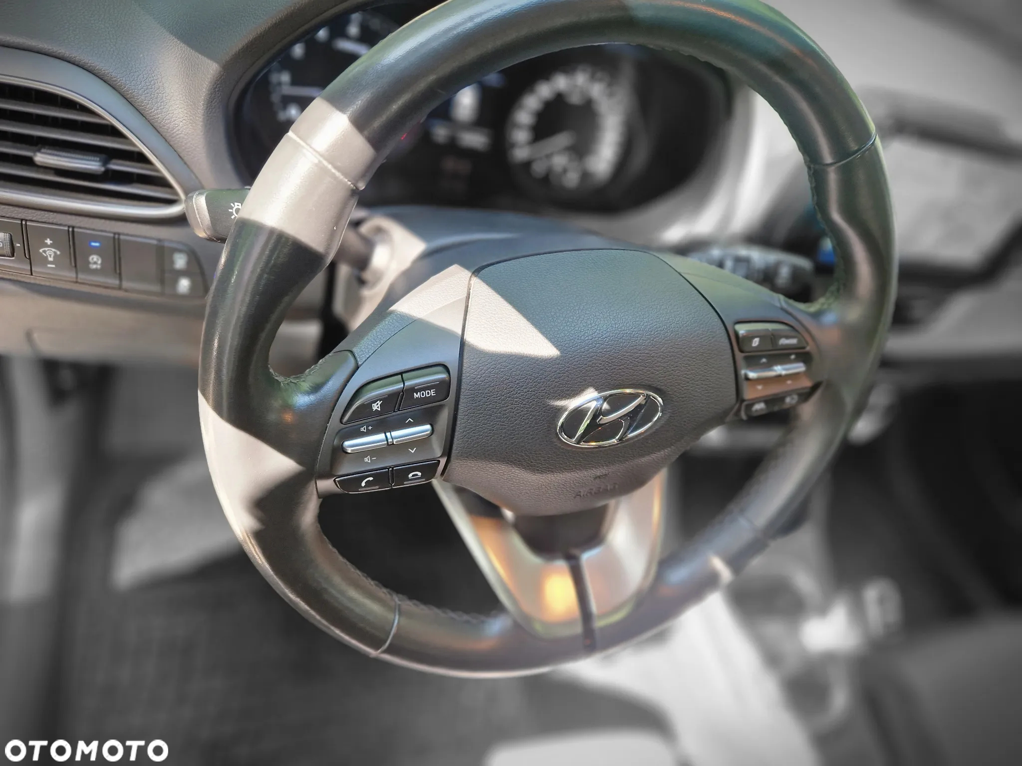 Hyundai i30 - 24