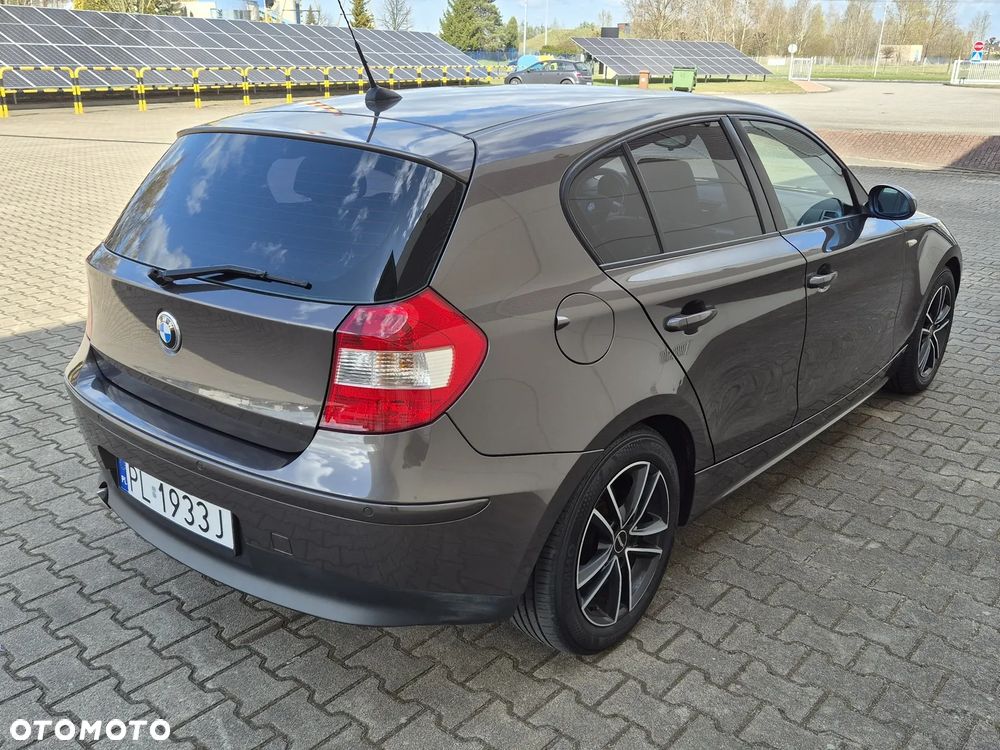 BMW Seria 1 116i - 4