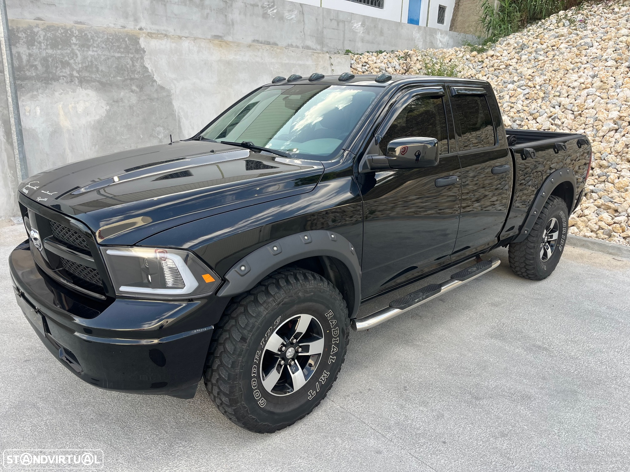 Dodge RAM - 11