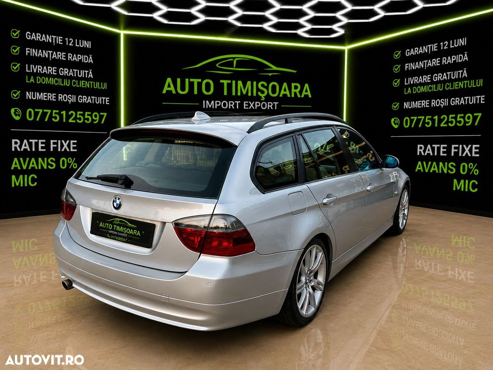 BMW Seria 3 320i - 3