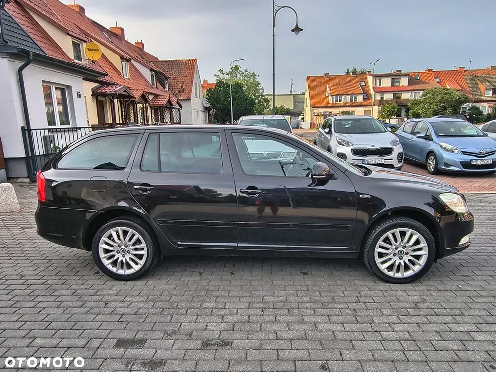 Skoda Octavia 2.0 TDI DPF DSG Laurin & Klement - 3