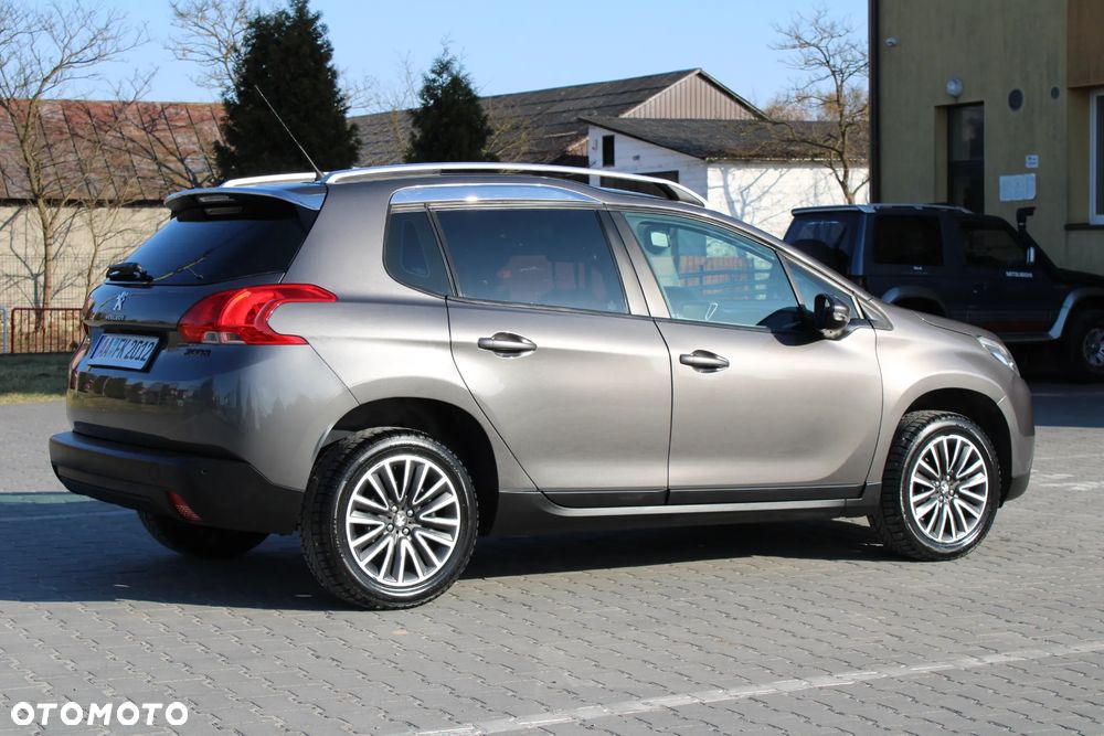 Peugeot 2008 1.2 VTi Allure - 8