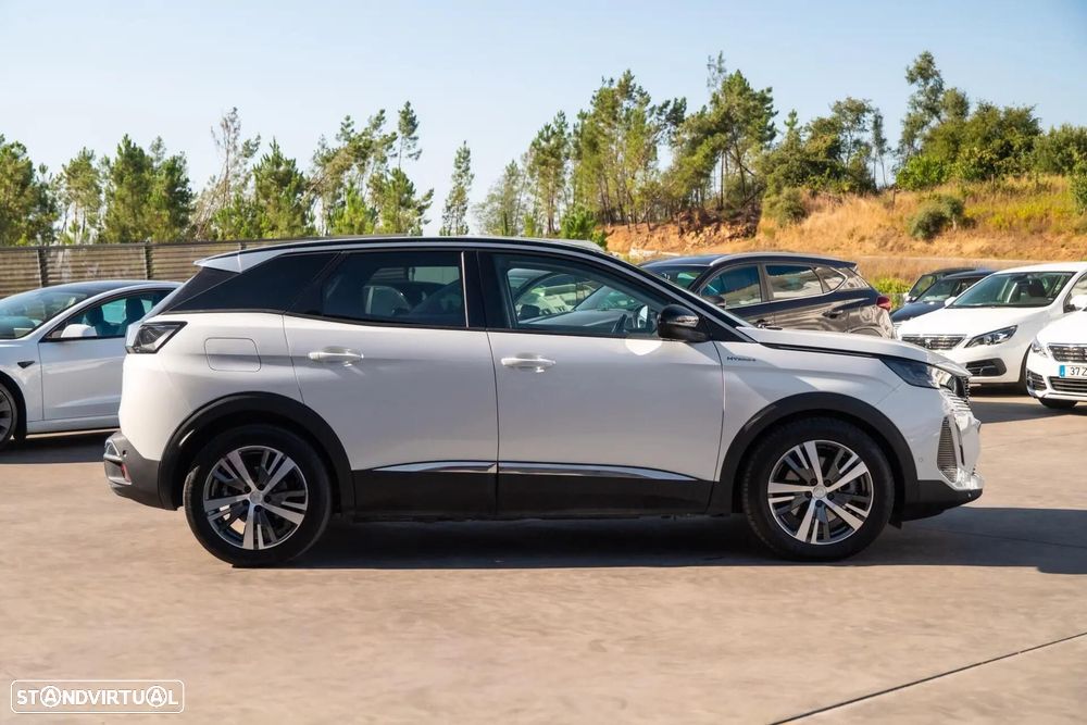 Peugeot 3008 1.6 Hybrid4 Allure Pack e-EAT8 - 11