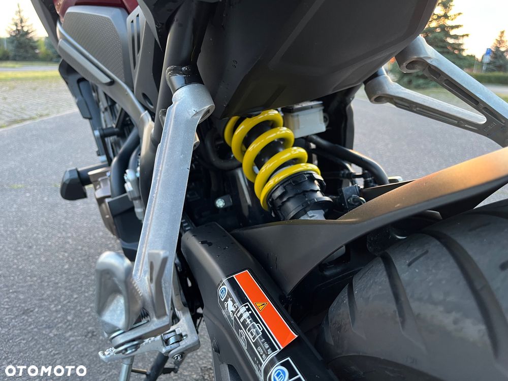 Honda CB - 30