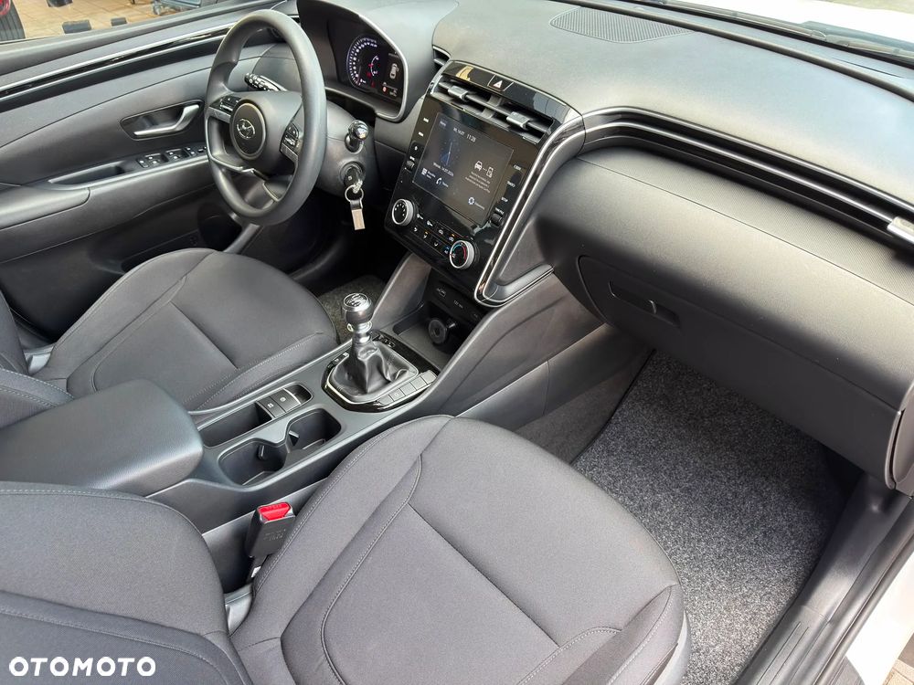 Hyundai Tucson 1.6 T-GDi Pure 2WD - 12