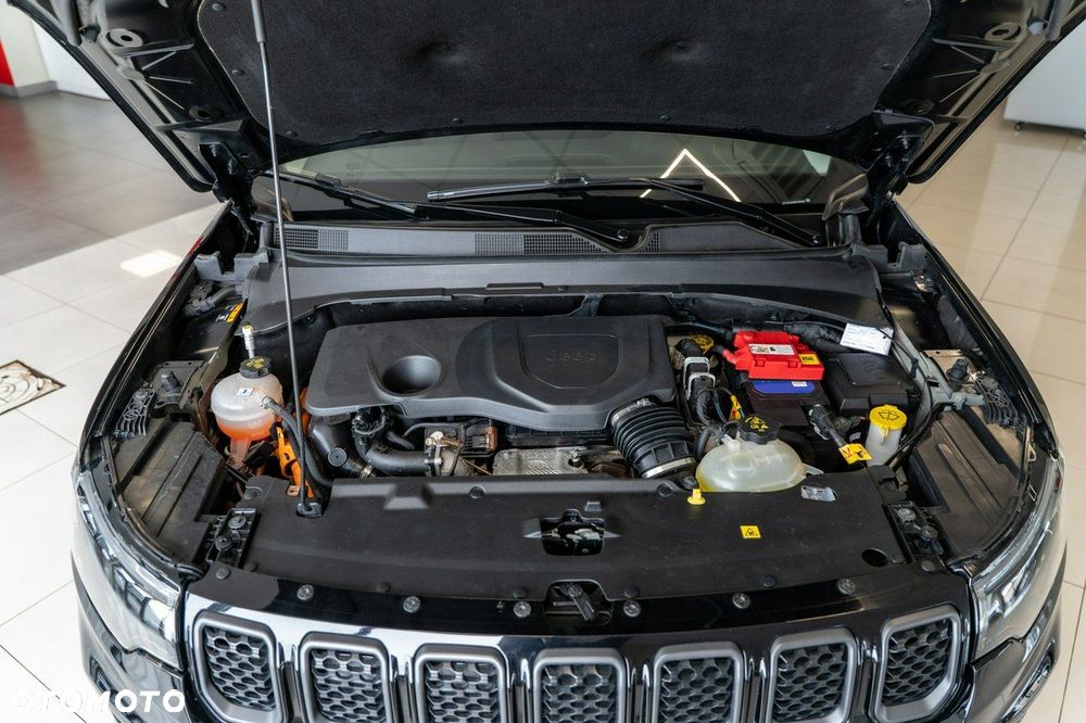 Jeep Compass - 26