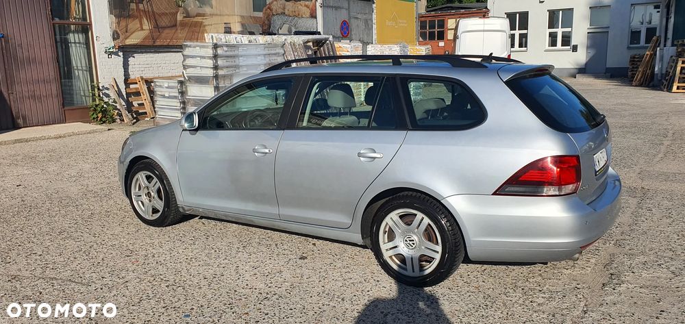Volkswagen Golf 1.6 TDI BlueMot Trendline DSG - 9