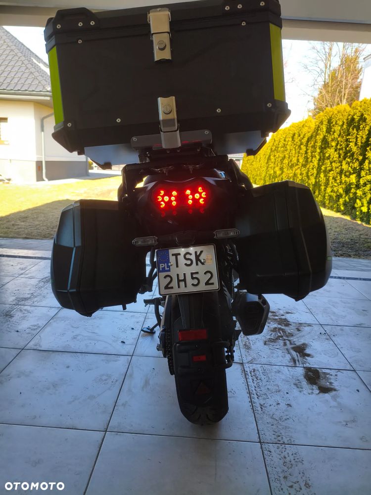 Kawasaki Versys 1000 - 4