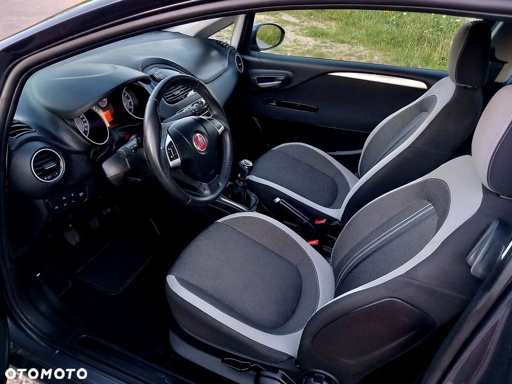 Fiat Punto Evo 1.2 8V Dynamic Start&Stop - 23