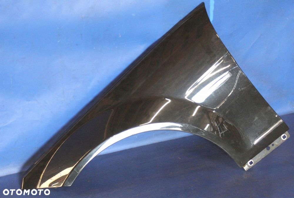 BŁOTNIK PRZÓD LEWY MERCEDES W204 - 3