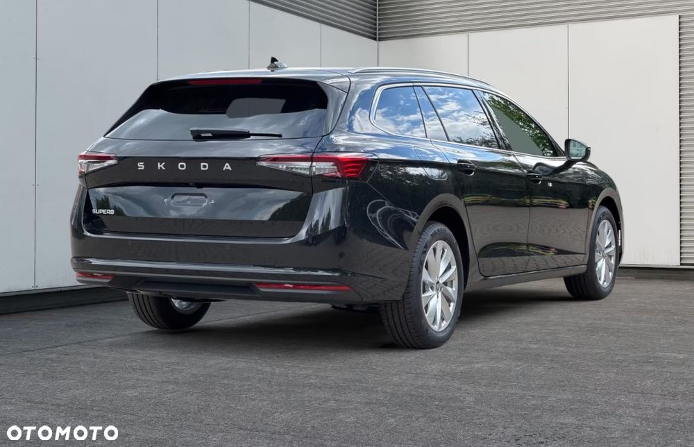 Skoda Superb 1.5 TSI mHEV Selection DSG - 7