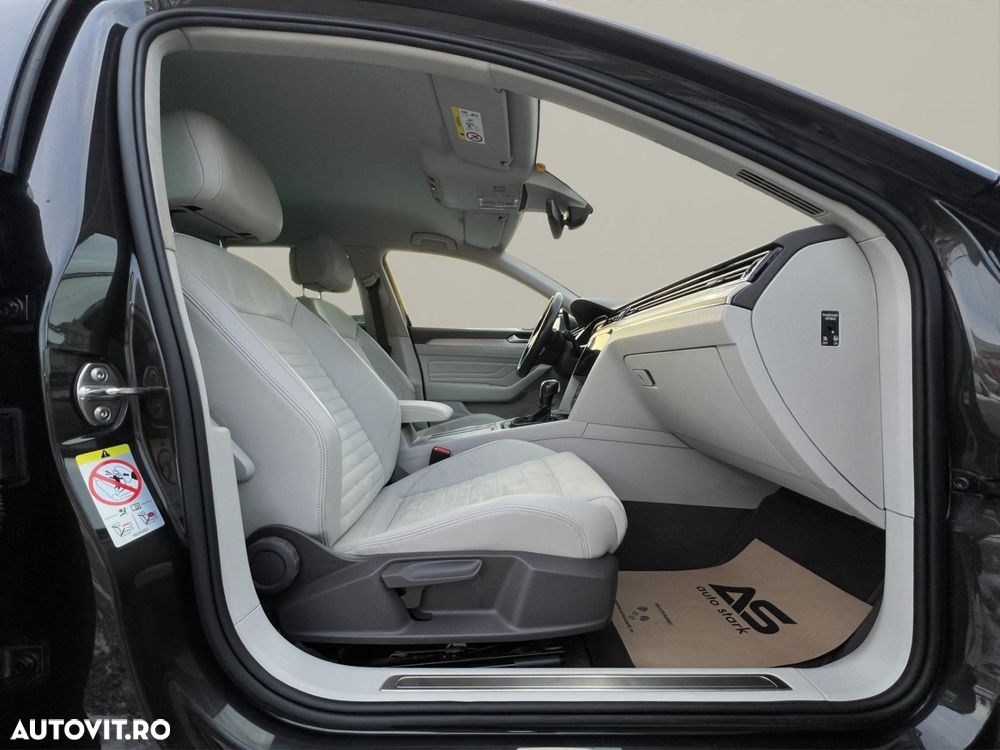 Volkswagen Passat 2.0 TDI SCR DSG Elegance - 21