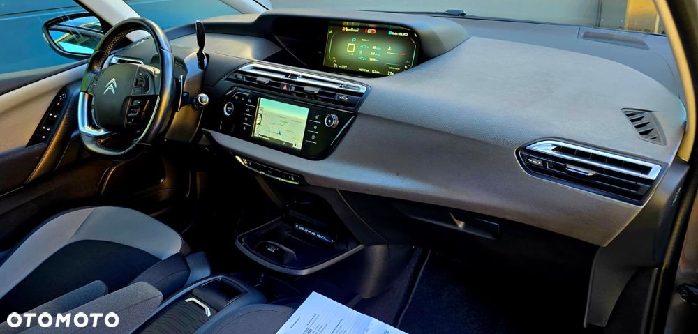 Citroën C4 Grand Picasso BlueHDi 120 EAT6 Exclusive - 19