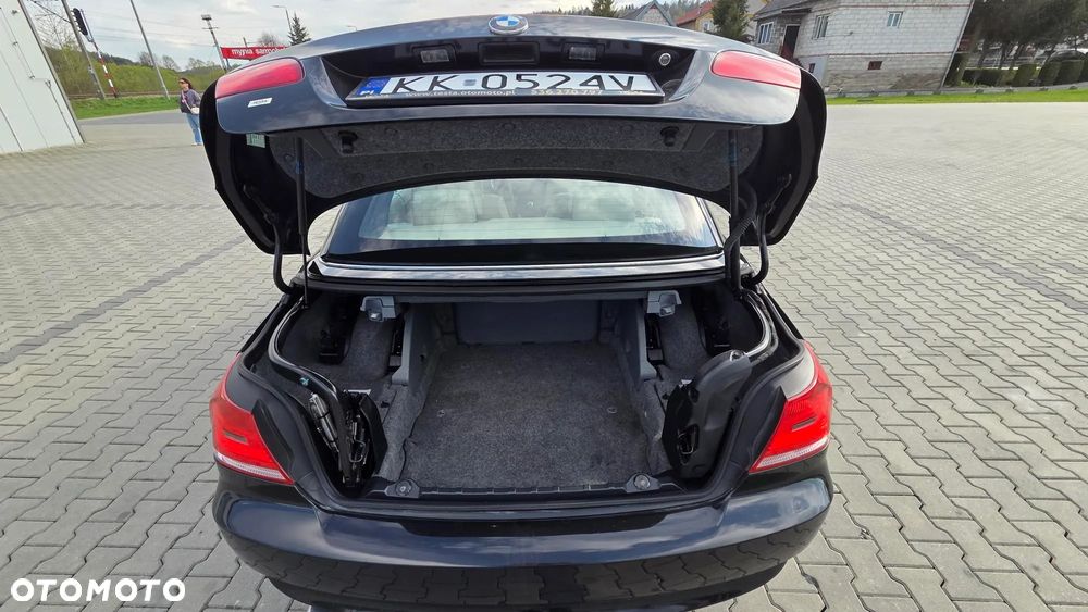 BMW Seria 3 320i - 8