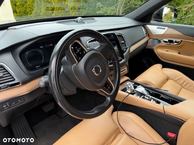 Volvo XC 90 T8 AWD Plug-In Hybrid R-Design 7os - 3