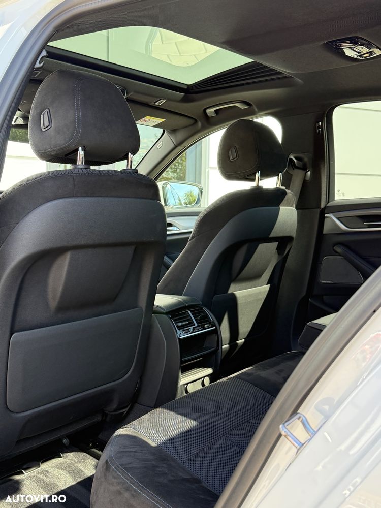 BMW Seria 5 530e Aut. M Sport Edition - 11