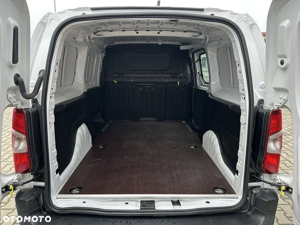 Peugeot Partner - 10
